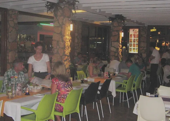Melini Hotel Suites
